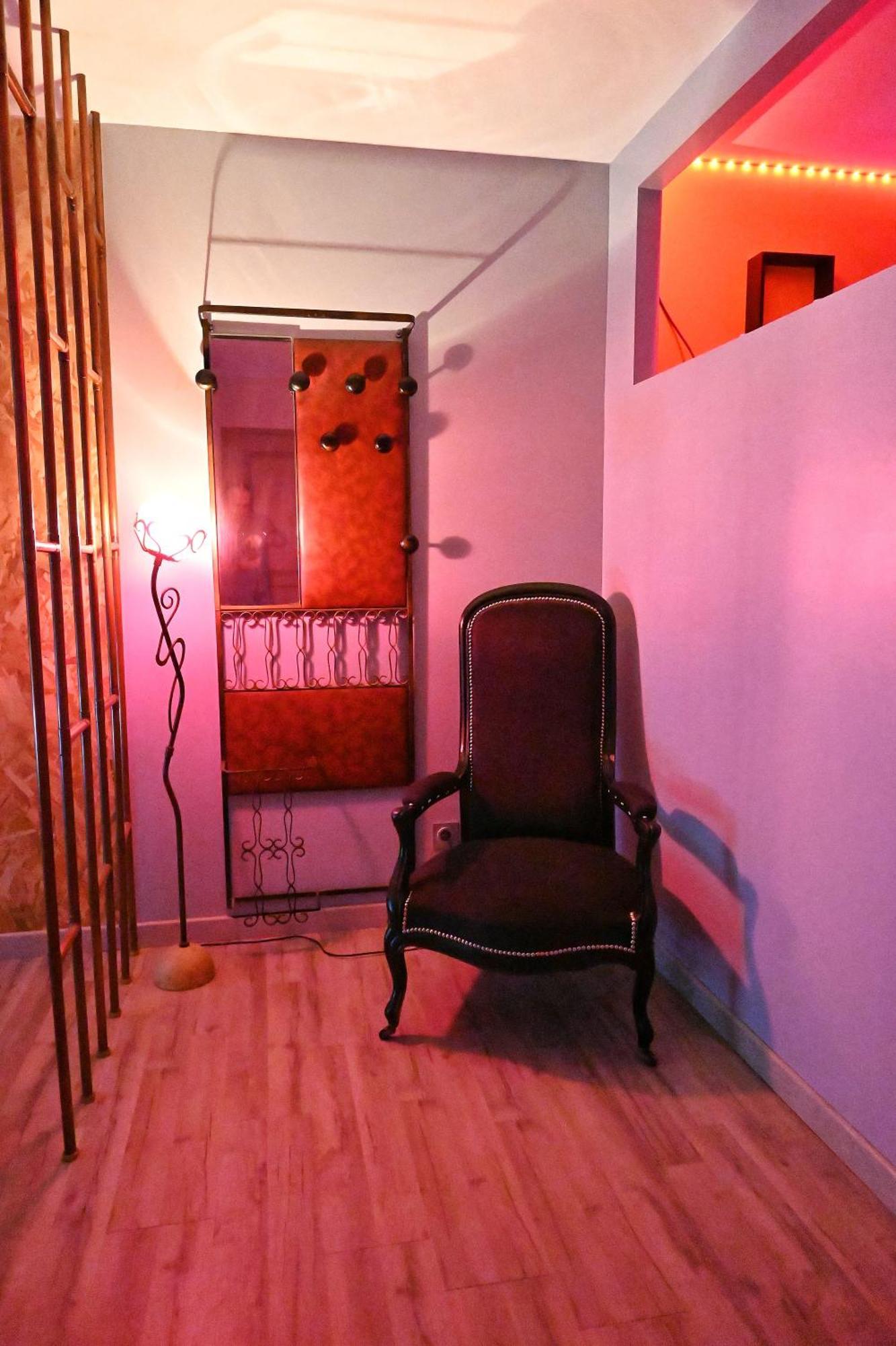 Nuit Insolite-Room Love Saint-Germain  Экстерьер фото